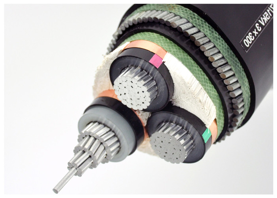 CHINA Cable de transmisión aislado XLPE eléctrico acorazado de aluminio del milivoltio de los corazones del cable 3 del alambre de acero del conductor proveedor
